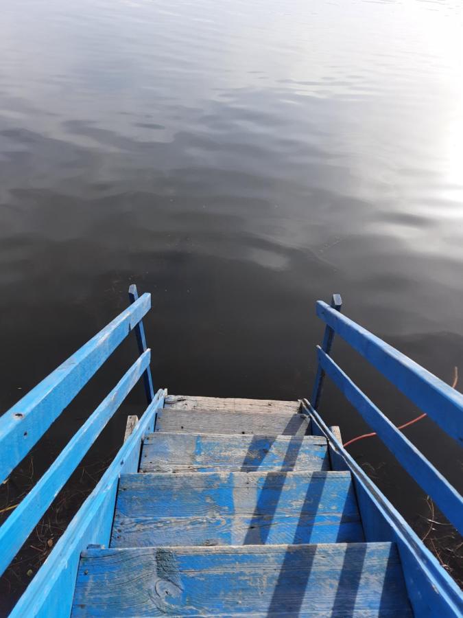 Houseboat Young Snow View Front Line Dal Lake Srīnagar المظهر الخارجي الصورة
